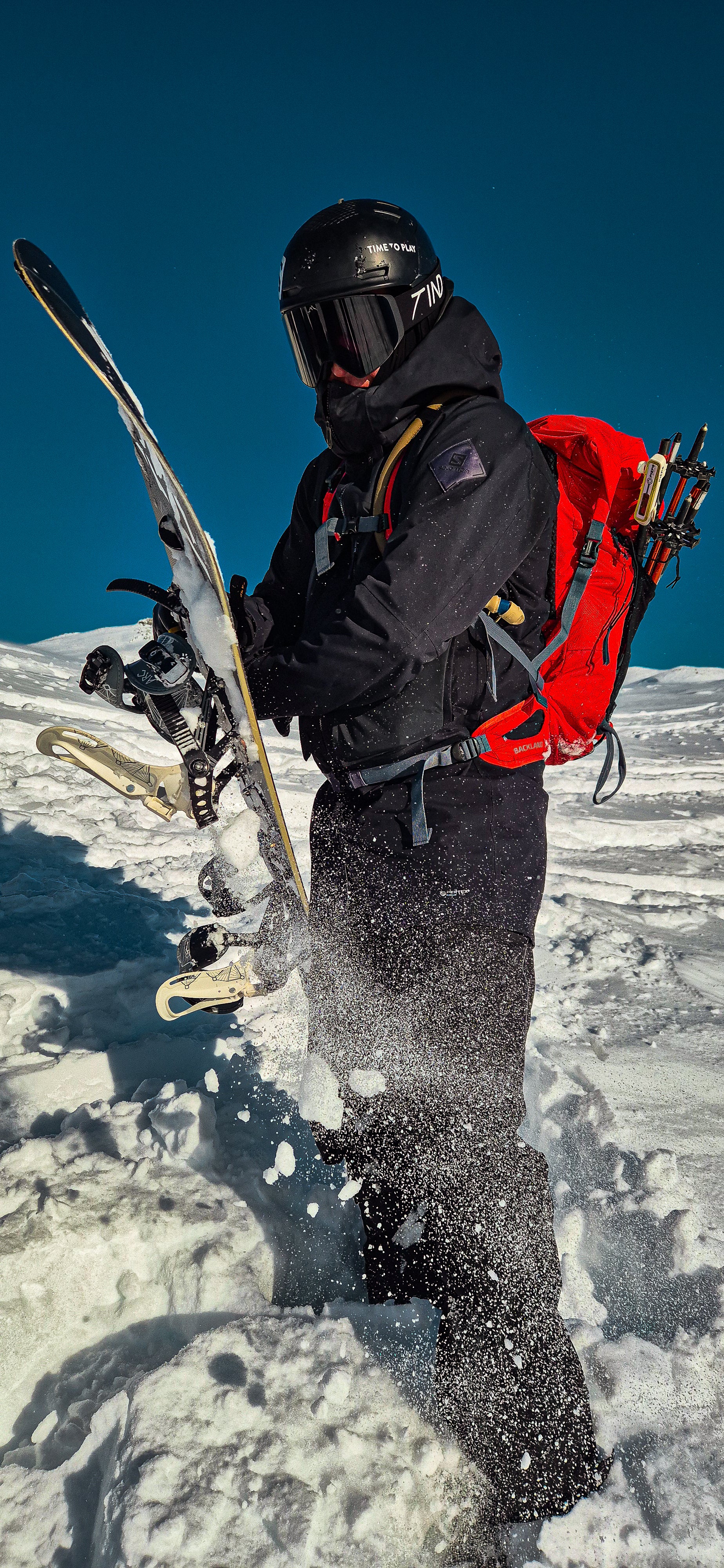 <p>Goggles are provided</p><p> TOR, STORM, FROST, LYRA and FALK. The entire goggle collection is on the market.</p>